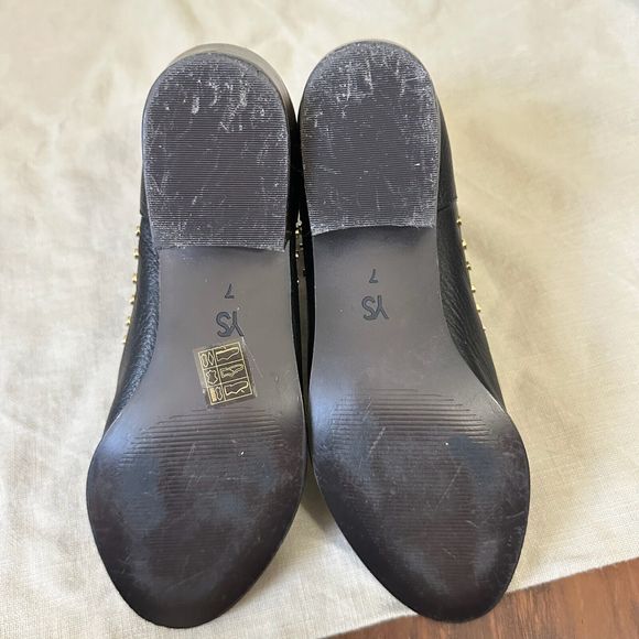 YOSI SAMRA Daryll Studded Ankle Boots Booties in Black Pebbled Leather - Picture 10 of 12